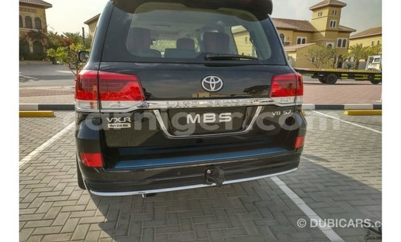 Buy Import Toyota Land Cruiser Black Truck in Import - Dubai in Agadez Buy Import Toyota Land Cruiser Black Truck in Import - Dubai in Agadez