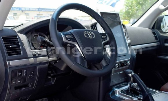 Buy New Toyota Land Cruiser Black Car in Abalak in Tahoua Buy New Toyota Land Cruiser Black Car in Abalak in Tahoua