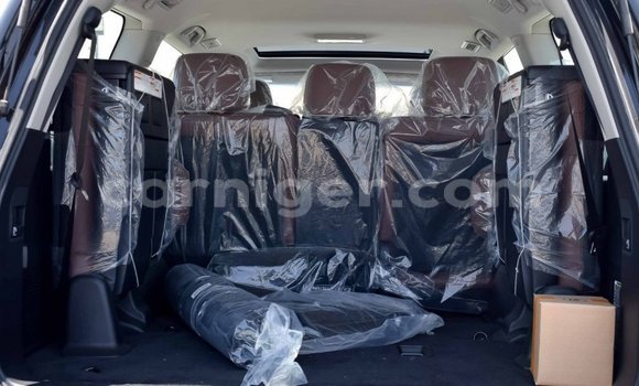 Buy New Toyota Land Cruiser Black Car in Abalak in Tahoua Buy New Toyota Land Cruiser Black Car in Abalak in Tahoua