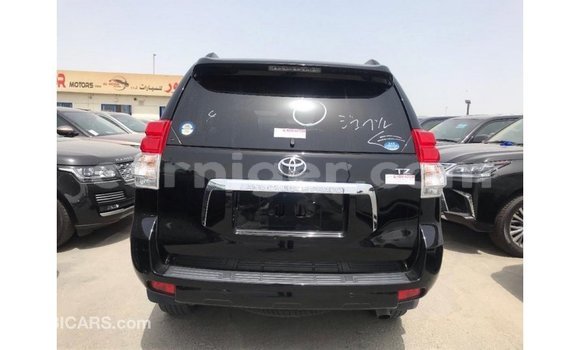 Buy Import Toyota Land Cruiser Black Truck in Import - Dubai in Agadez Buy Import Toyota Land Cruiser Black Truck in Import - Dubai in Agadez