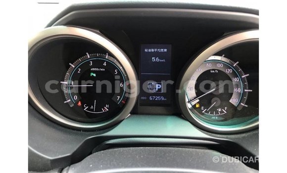 Buy Import Toyota Land Cruiser Black Truck in Import - Dubai in Agadez Buy Import Toyota Land Cruiser Black Truck in Import - Dubai in Agadez