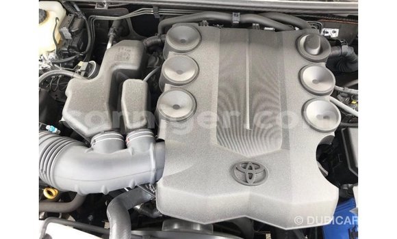 Buy Import Toyota Land Cruiser Black Truck in Import - Dubai in Agadez Buy Import Toyota Land Cruiser Black Truck in Import - Dubai in Agadez