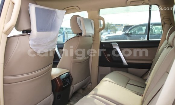 Buy Import Toyota Prado White Car in Import - Dubai in Agadez Buy Import Toyota Prado White Car in Import - Dubai in Agadez