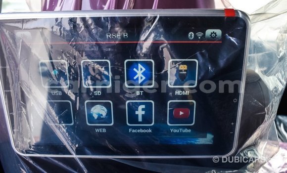 Buy Import Toyota Land Cruiser White Truck in Import - Dubai in Agadez Buy Import Toyota Land Cruiser White Truck in Import - Dubai in Agadez