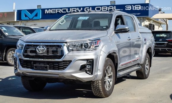 Buy Import Toyota Hilux Other Car in Import - Dubai in Agadez Buy Import Toyota Hilux Other Car in Import - Dubai in Agadez