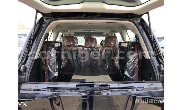 Sayi Imported Toyota Land Cruiser Black Babbar mota in Import - Dubai a Agadez Sayi Imported Toyota Land Cruiser Black Babbar mota in Import - Dubai a Agadez