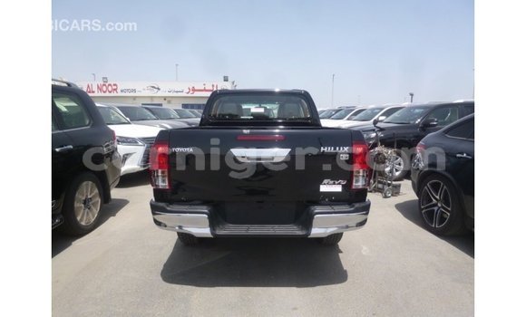 Buy Import Toyota Hilux Black Car in Import - Dubai in Agadez Buy Import Toyota Hilux Black Car in Import - Dubai in Agadez