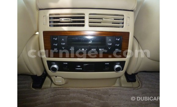 اشتري Imported Toyota Land Cruiser Black شاحنة في Import - Dubai في أغاديز اشتري Imported Toyota Land Cruiser Black شاحنة في Import - Dubai في أغاديز