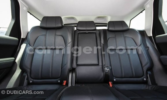 Acheter Import Voiture Land Rover Range Rover Noir à Import - Dubai, Agadez Acheter Import Voiture Land Rover Range Rover Noir à Import - Dubai, Agadez