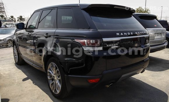 Acheter Import Voiture Land Rover Range Rover Noir à Import - Dubai, Agadez Acheter Import Voiture Land Rover Range Rover Noir à Import - Dubai, Agadez