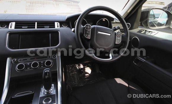 Sayi Imported Land Rover Range Rover Black Mota in Import - Dubai a Agadez Sayi Imported Land Rover Range Rover Black Mota in Import - Dubai a Agadez