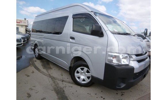 Buy Import Toyota Hiace Other Car in Import - Dubai in Agadez Buy Import Toyota Hiace Other Car in Import - Dubai in Agadez