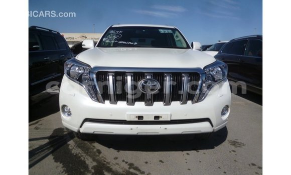 Buy Import Toyota Prado White Car in Import - Dubai in Agadez Buy Import Toyota Prado White Car in Import - Dubai in Agadez