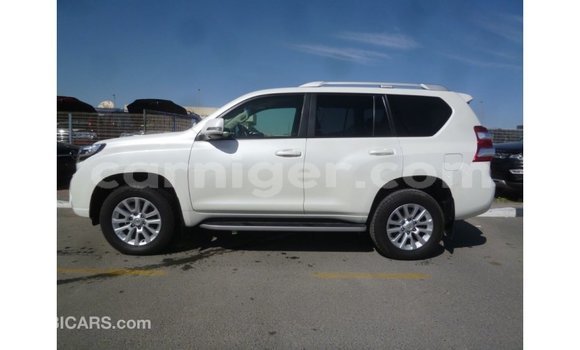 Buy Import Toyota Prado White Car in Import - Dubai in Agadez Buy Import Toyota Prado White Car in Import - Dubai in Agadez