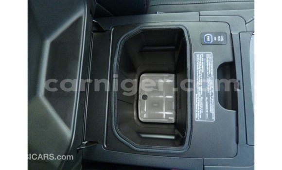 Buy Import Lexus LX Black Car in Import - Dubai in Agadez Buy Import Lexus LX Black Car in Import - Dubai in Agadez