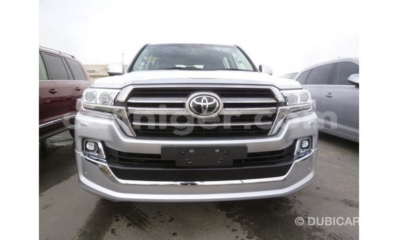 Sayi Imported Toyota Land Cruiser Other Babbar mota in Import - Dubai a Agadez Sayi Imported Toyota Land Cruiser Other Babbar mota in Import - Dubai a Agadez
