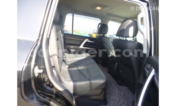 اشتري Imported Toyota Land Cruiser Black شاحنة في Import - Dubai في أغاديز اشتري Imported Toyota Land Cruiser Black شاحنة في Import - Dubai في أغاديز