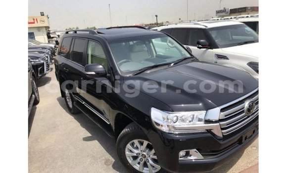 Sayi Imported Toyota Land Cruiser Black Babbar mota in Import - Dubai a Agadez Sayi Imported Toyota Land Cruiser Black Babbar mota in Import - Dubai a Agadez