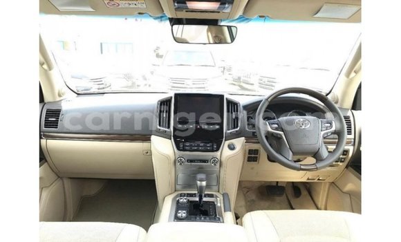 Sayi Imported Toyota Land Cruiser Black Babbar mota in Import - Dubai a Agadez Sayi Imported Toyota Land Cruiser Black Babbar mota in Import - Dubai a Agadez