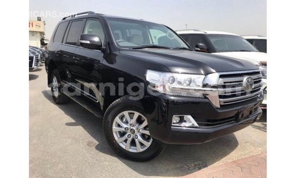 Sayi Imported Toyota Land Cruiser Black Babbar mota in Import - Dubai a Agadez Sayi Imported Toyota Land Cruiser Black Babbar mota in Import - Dubai a Agadez