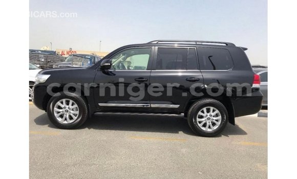 Sayi Imported Toyota Land Cruiser Black Babbar mota in Import - Dubai a Agadez Sayi Imported Toyota Land Cruiser Black Babbar mota in Import - Dubai a Agadez