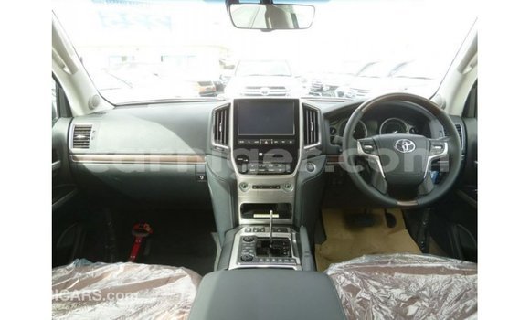 Sayi Imported Toyota Land Cruiser Brown Babbar mota in Import - Dubai a Agadez Sayi Imported Toyota Land Cruiser Brown Babbar mota in Import - Dubai a Agadez