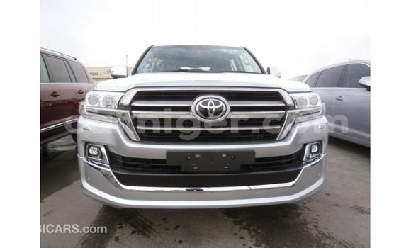 Sayi Imported Toyota Land Cruiser Other Babbar mota in Import - Dubai a Agadez Sayi Imported Toyota Land Cruiser Other Babbar mota in Import - Dubai a Agadez