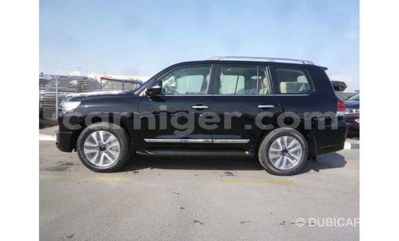 اشتري Imported Toyota Land Cruiser Black شاحنة في Import - Dubai في أغاديز اشتري Imported Toyota Land Cruiser Black شاحنة في Import - Dubai في أغاديز