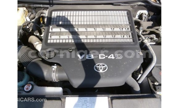 اشتري Imported Toyota Land Cruiser Other شاحنة في Import - Dubai في أغاديز اشتري Imported Toyota Land Cruiser Other شاحنة في Import - Dubai في أغاديز