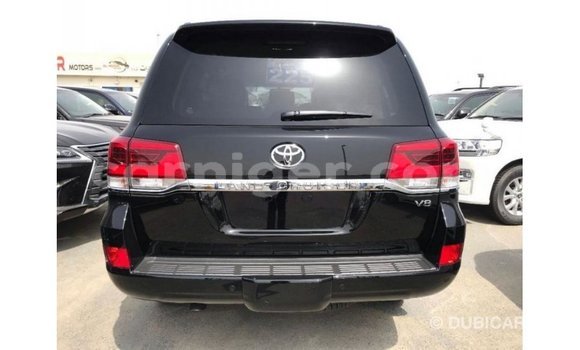 Sayi Imported Toyota Land Cruiser Black Babbar mota in Import - Dubai a Agadez Sayi Imported Toyota Land Cruiser Black Babbar mota in Import - Dubai a Agadez