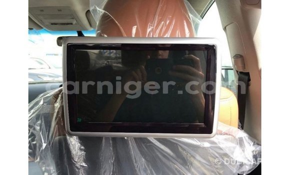 Sayi Imported Toyota Land Cruiser Black Babbar mota in Import - Dubai a Agadez Sayi Imported Toyota Land Cruiser Black Babbar mota in Import - Dubai a Agadez