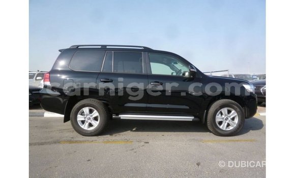 Sayi Imported Toyota Land Cruiser Black Babbar mota in Import - Dubai a Agadez Sayi Imported Toyota Land Cruiser Black Babbar mota in Import - Dubai a Agadez