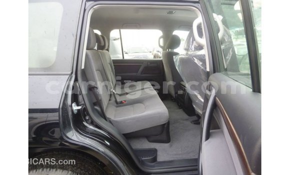 Sayi Imported Toyota Land Cruiser Black Babbar mota in Import - Dubai a Agadez Sayi Imported Toyota Land Cruiser Black Babbar mota in Import - Dubai a Agadez