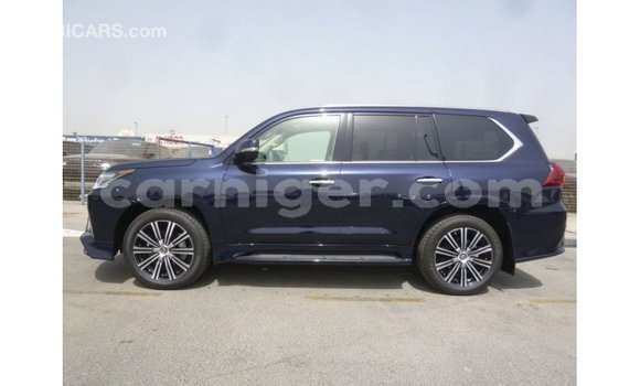 Sayi Imported Lexus LX Blue Mota in Import - Dubai a Agadez Sayi Imported Lexus LX Blue Mota in Import - Dubai a Agadez