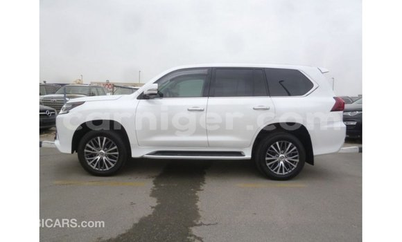 Buy Import Lexus LX White Car in Import - Dubai in Agadez Buy Import Lexus LX White Car in Import - Dubai in Agadez