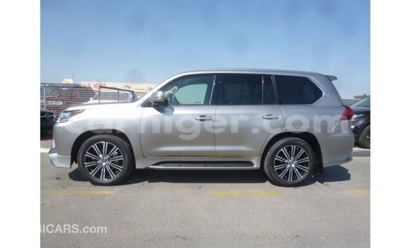 Sayi Imported Lexus LX Other Mota in Import - Dubai a Agadez Sayi Imported Lexus LX Other Mota in Import - Dubai a Agadez