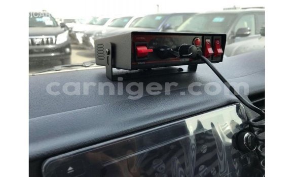 Buy Import Toyota Hiace White Car in Import - Dubai in Agadez Buy Import Toyota Hiace White Car in Import - Dubai in Agadez