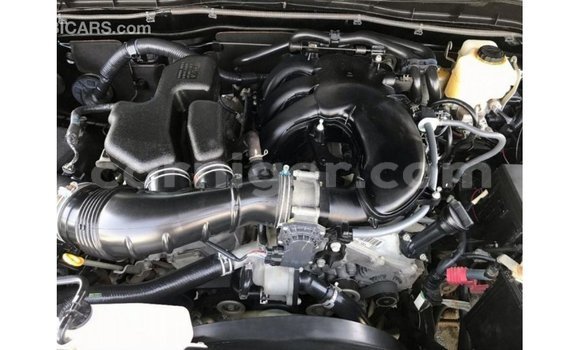 Sayi Imported Toyota FJ Cruiser Black Mota in Import - Dubai a Agadez Sayi Imported Toyota FJ Cruiser Black Mota in Import - Dubai a Agadez