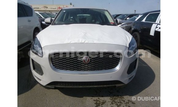 Acheter Import Voiture Jaguar E-Pace Blanc à Import - Dubai, Agadez Acheter Import Voiture Jaguar E-Pace Blanc à Import - Dubai, Agadez