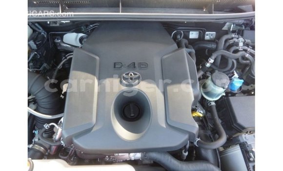Buy Import Toyota Prado White Car in Import - Dubai in Agadez Buy Import Toyota Prado White Car in Import - Dubai in Agadez