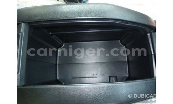 Buy Import Toyota Kluger White Car in Import - Dubai in Agadez Buy Import Toyota Kluger White Car in Import - Dubai in Agadez