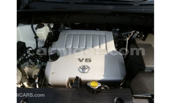 Buy Import Toyota Kluger White Car in Import - Dubai in Agadez Buy Import Toyota Kluger White Car in Import - Dubai in Agadez