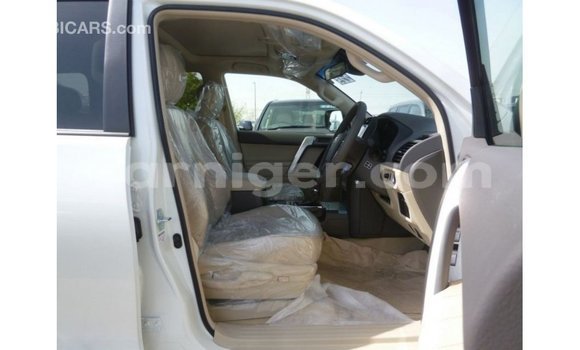 Buy Import Toyota Prado White Car in Import - Dubai in Agadez Buy Import Toyota Prado White Car in Import - Dubai in Agadez
