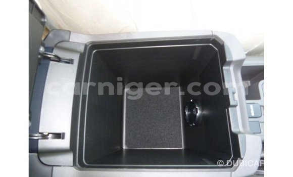 Buy Import Toyota Prado White Car in Import - Dubai in Agadez Buy Import Toyota Prado White Car in Import - Dubai in Agadez