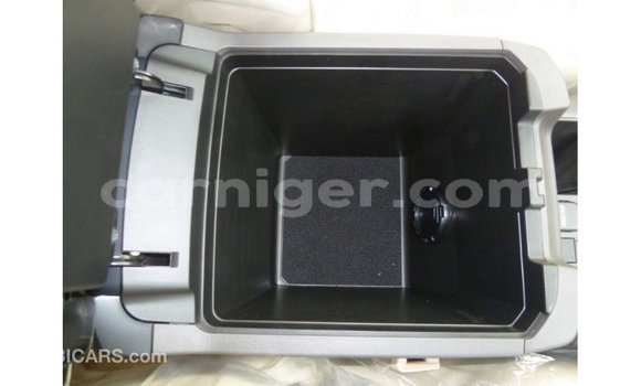 Buy Import Toyota Prado White Car in Import - Dubai in Agadez Buy Import Toyota Prado White Car in Import - Dubai in Agadez