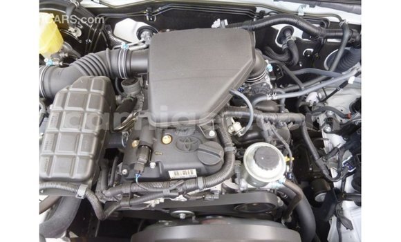 Buy Import Toyota Prado White Car in Import - Dubai in Agadez Buy Import Toyota Prado White Car in Import - Dubai in Agadez