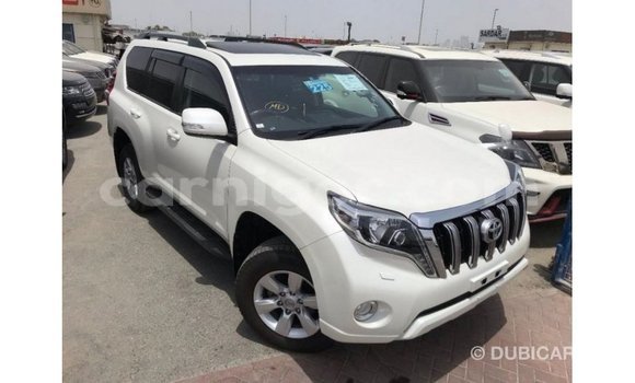 Sayi Imported Toyota Prado White Mota in Import - Dubai a Agadez Sayi Imported Toyota Prado White Mota in Import - Dubai a Agadez