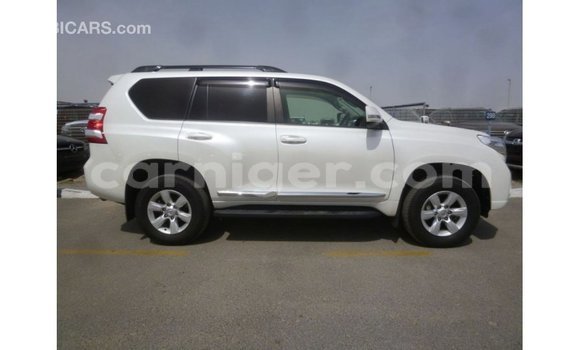 اشتري Imported Toyota Prado White سيارة في Import - Dubai في أغاديز اشتري Imported Toyota Prado White سيارة في Import - Dubai في أغاديز