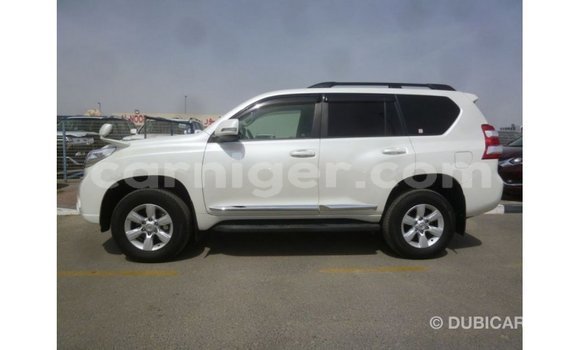 اشتري Imported Toyota Prado White سيارة في Import - Dubai في أغاديز اشتري Imported Toyota Prado White سيارة في Import - Dubai في أغاديز