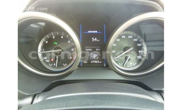 اشتري Imported Toyota Prado White سيارة في Import - Dubai في أغاديز اشتري Imported Toyota Prado White سيارة في Import - Dubai في أغاديز